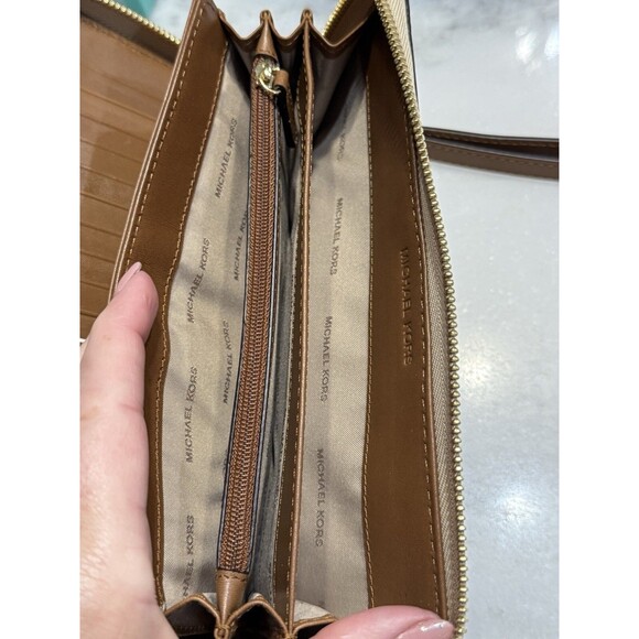 MICHAEL KORS Paisley Continental Brown Tan Leather Wristlet Wallet - Picture 5 of 7